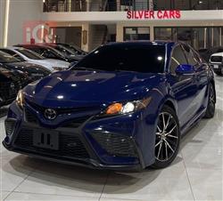 تۆیۆتا کامری